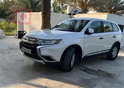 میتسوبیشی ئاوتلاندەر